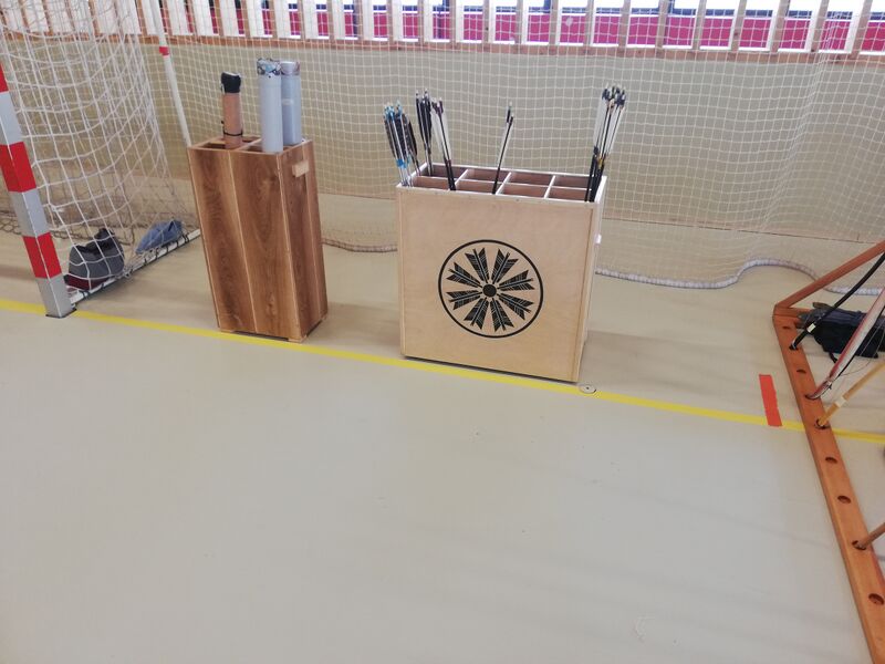 Fichier:Deux modèles ya-tate.jpg